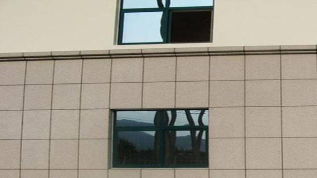 徹底處理五蓮花干掛石材污漬的石材護(hù)理方法 徹底處理五蓮花干掛石材污漬的石材護(hù)理方法